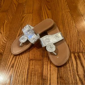 Palms silver sandals. EUC Girls size 5/Womens size 7